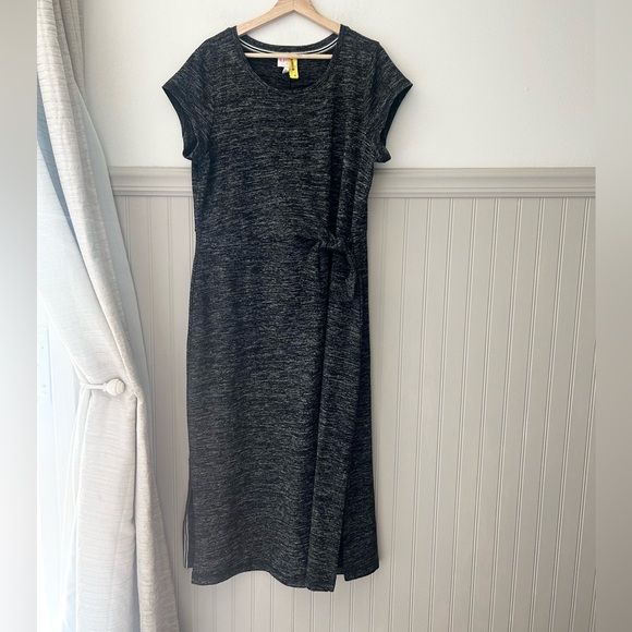 Talbots Dresses & Skirts - Talbots Oprah XL Petite Charcoal Midi Dress